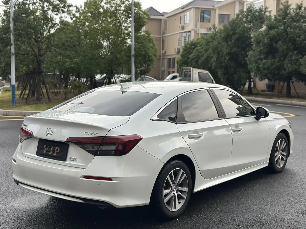 Honda 2025 Civic 1.5T Stepless 240TURBO Zhiqu Plus Automatic Gear 9