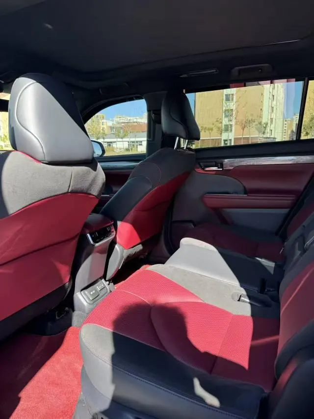 Toyota 2024 Crown Land Release HEV 2.5 Stepless Four-wheel Drive Flagship Automatic Gear 5