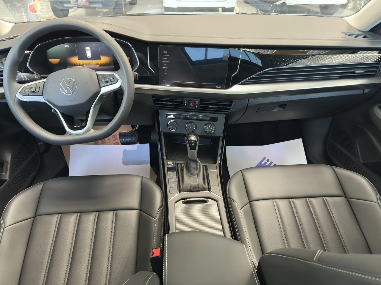 Volkswagen 2024 Passat 1.4TSI 280TSI Business Edition Automatic 6