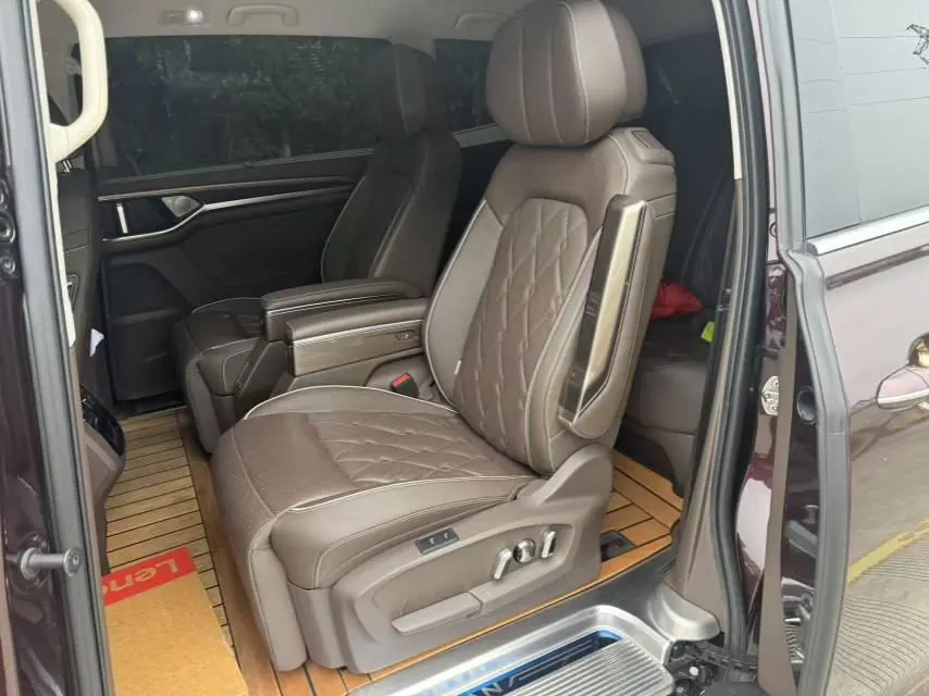 Volkswagen 2020 Wei (Viloran) 2.0TSI 380TSI Premium Edition Automatic Gear 3