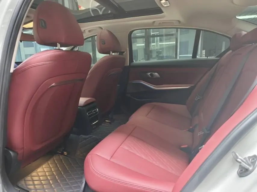 BMW 2024 i3 eDrive 35 L automatic gear 6