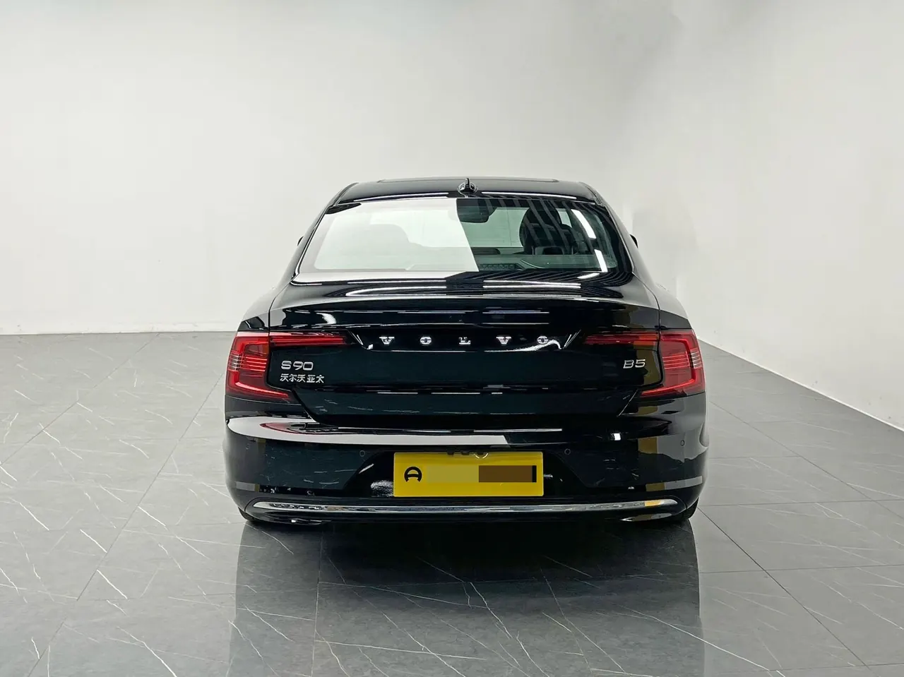 Volvo 2021 S90 48V 2.0T B5 Zhiyi Deluxe Edition Automatic Gear 4