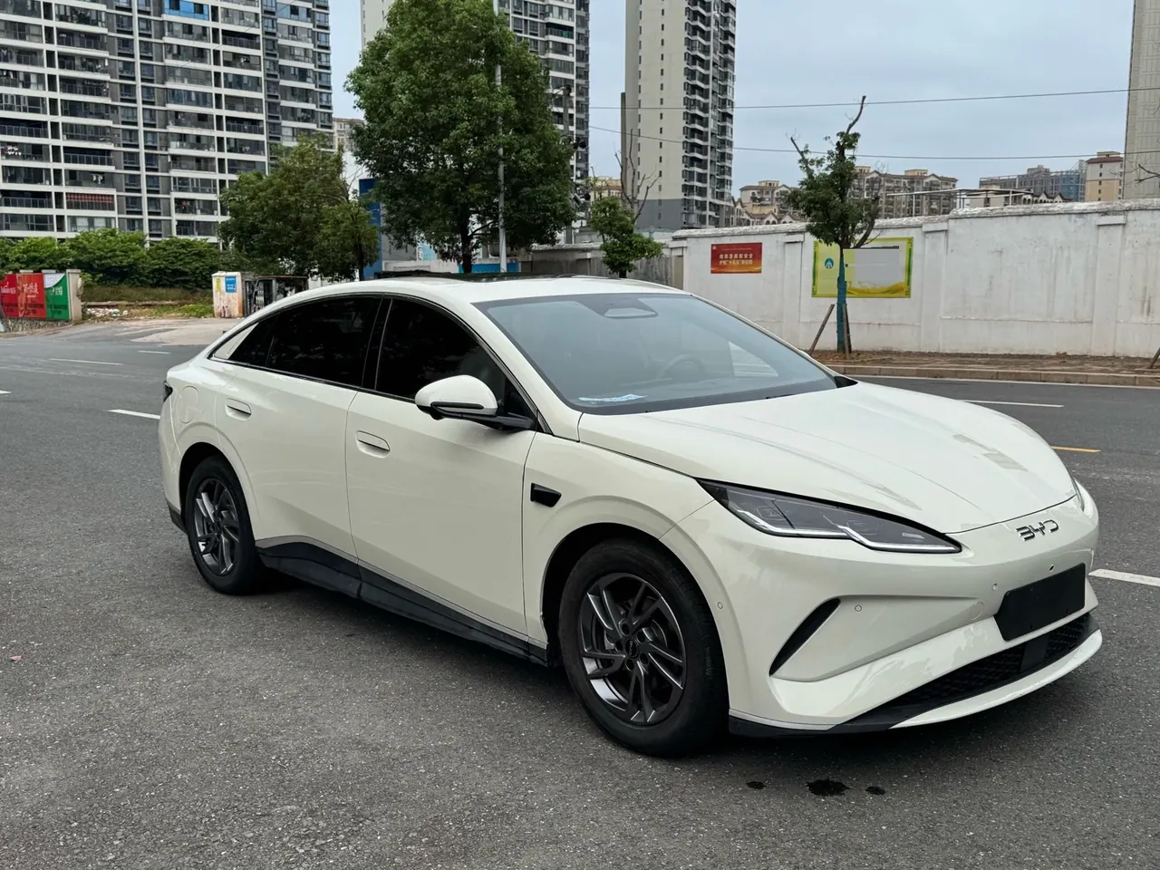 BYD 2025 seals 06 EV 545KM exclusive automatic transmission 3