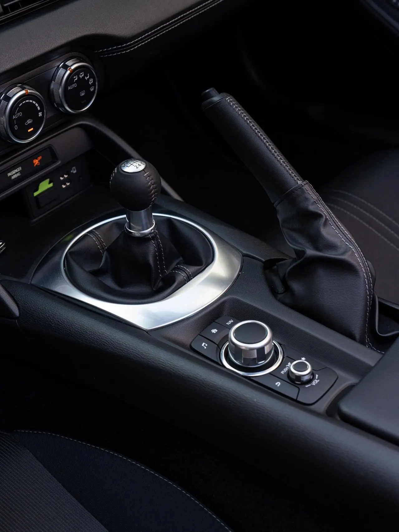 Mazda MX-5 (Imported) 2023 MX-5 RF 2.0 Manual Gear 3