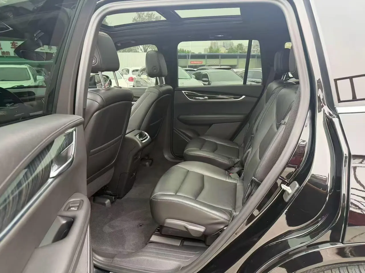 Cadillac 2020 XT6 2.0T 28T 6-seat four-wheel drive platinum sports version (modified) automatic gear 6