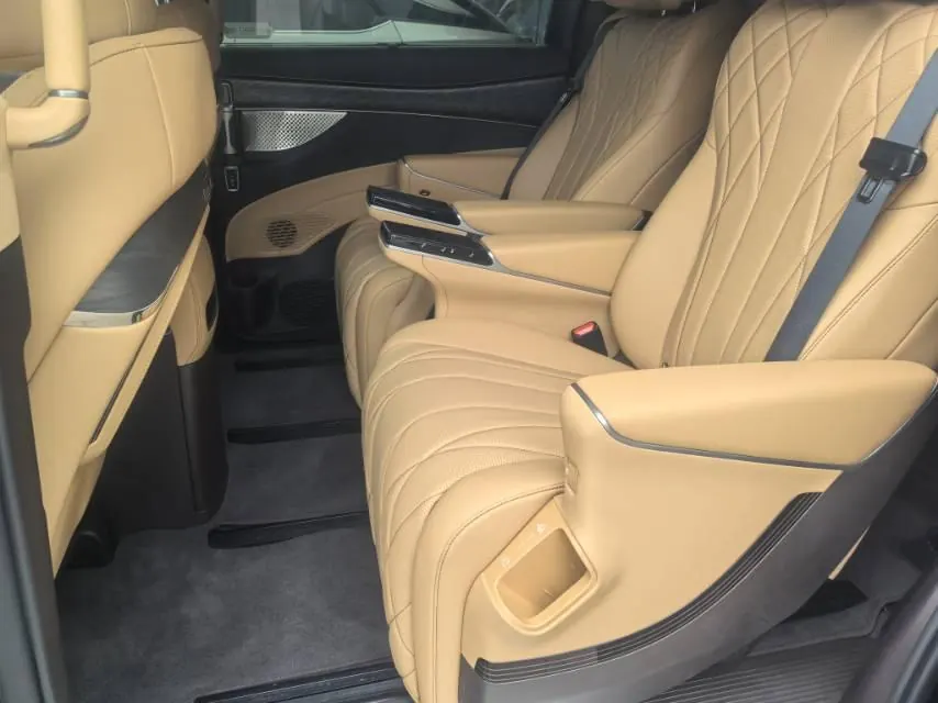 Denza 2025 Denza D9 DM-i 1.5T stepless intelligent driving version 1020 four-wheel drive exclusive automatic transmission 6