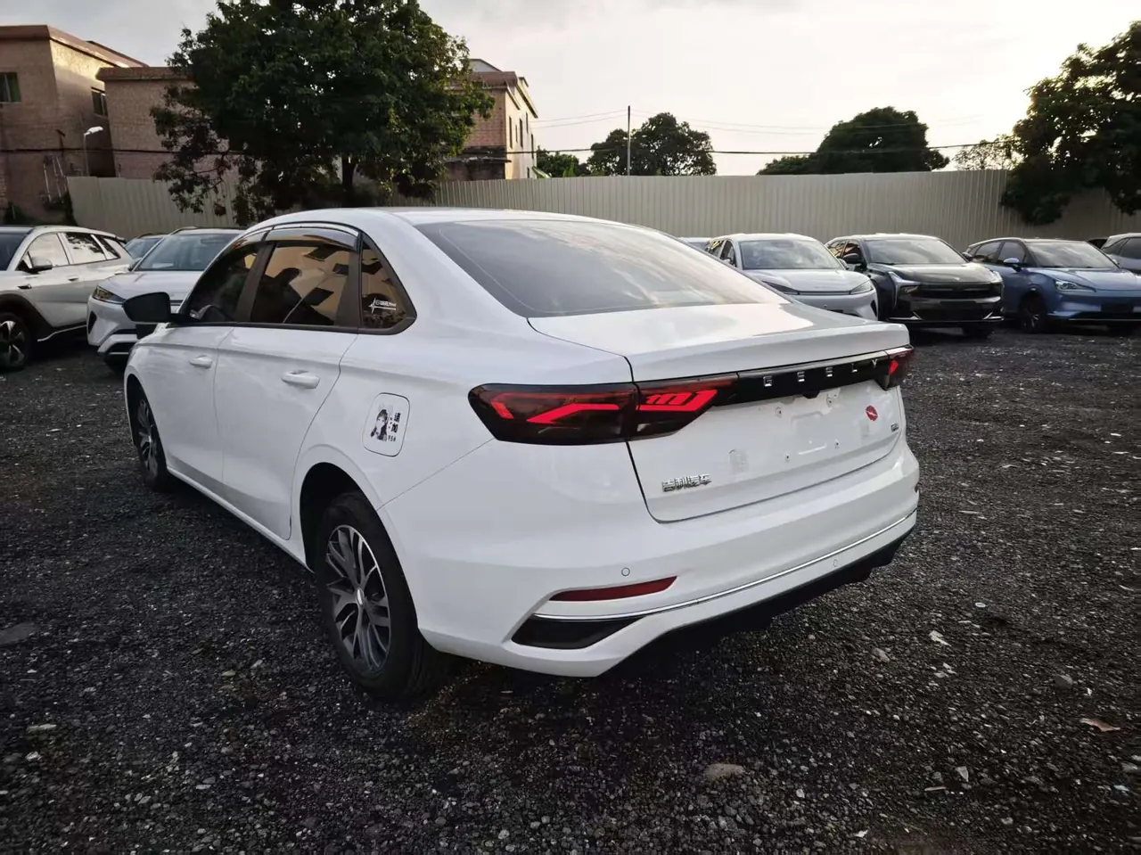 Geely 2025 Emgrand-Sanxiang 1.5 Longteng Edition Manual Gear 4