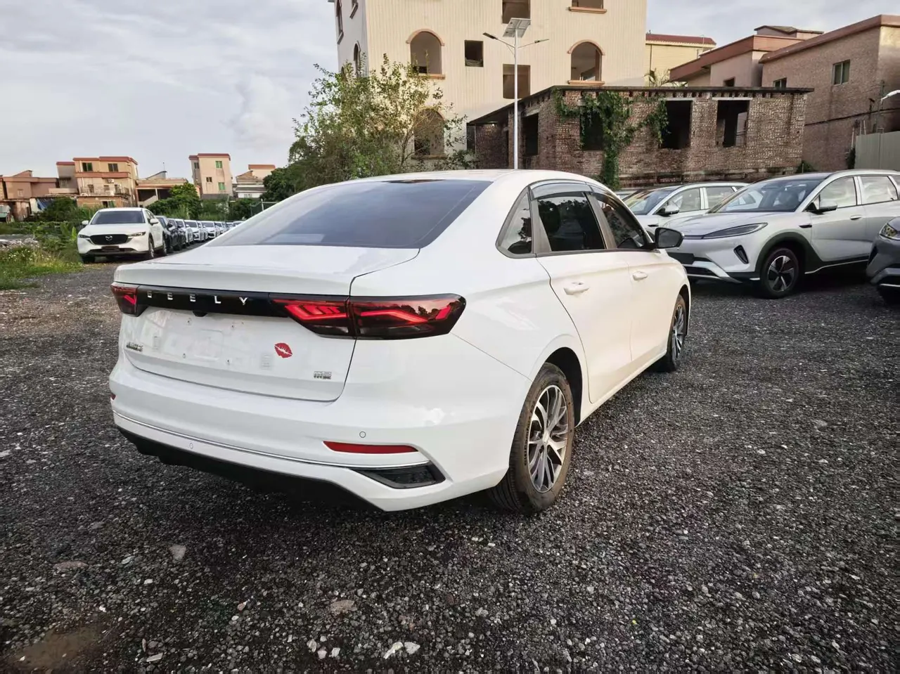 Geely 2025 Emgrand-Sanxiang 1.5 Longteng Edition Manual Gear 6