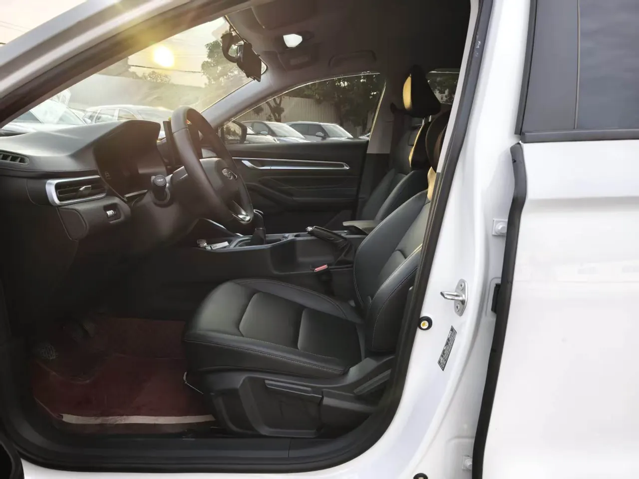 Geely 2025 Emgrand-Sanxiang 1.5 Longteng Edition Manual Gear 7