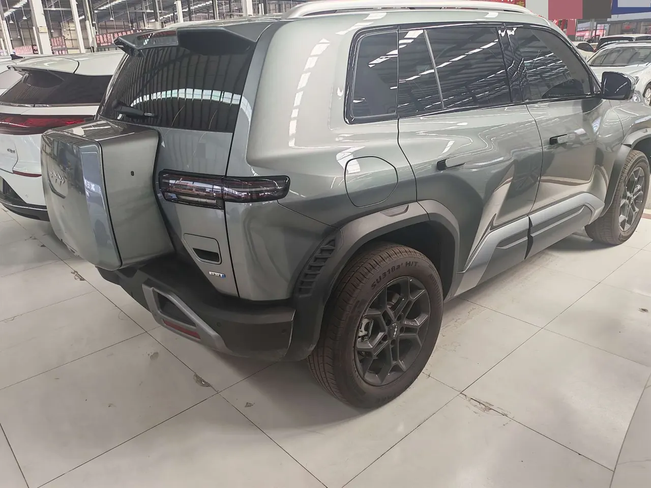 FangChengBao 2025 titanium 3 501KM rear drive smart drive Max version automatic gear 2