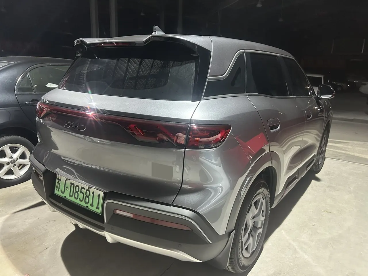 BYD 2024 Yuan UP 401KM Vital Edition Automatic Gear 3