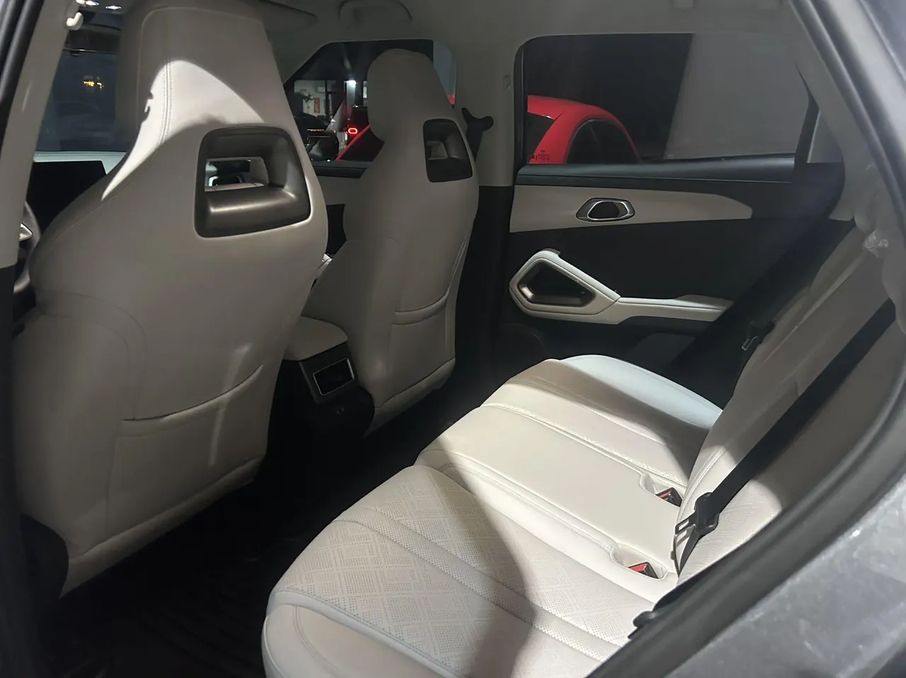 BYD 2024 Yuan UP 401KM Vital Edition Automatic Gear 5