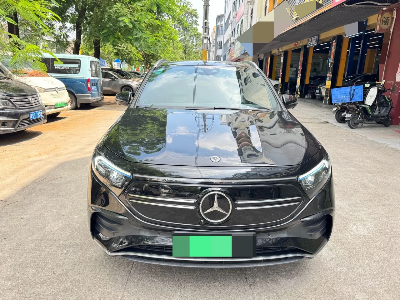 Mercedes Benz 2022 EQA 300 4MATIC EQA 300 4MATIC First Special Edition Automatic Gear 2