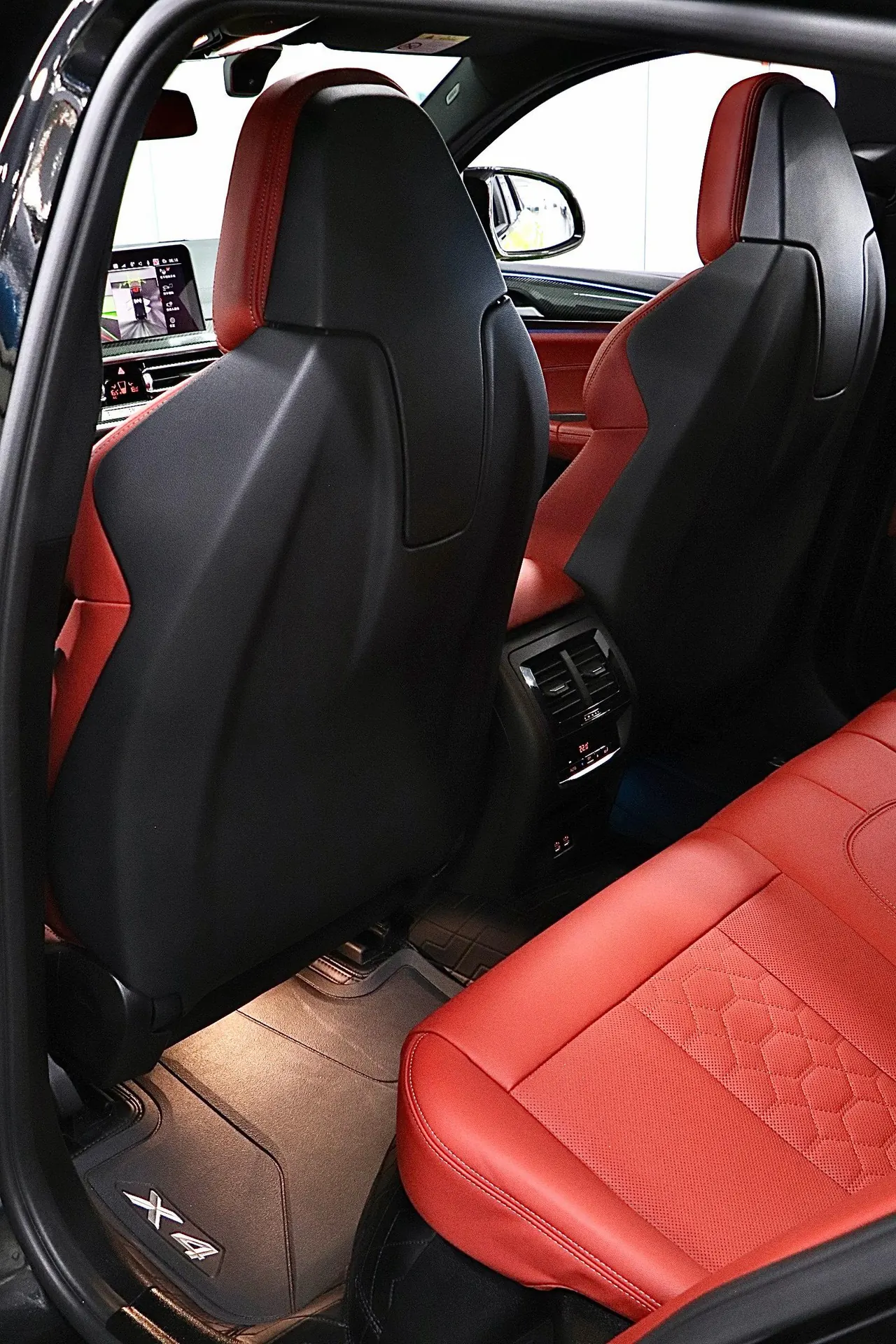 BMW X4 M (Imported) 2022 X4 M 3.0T Thunder Edition Automatic Gear 3