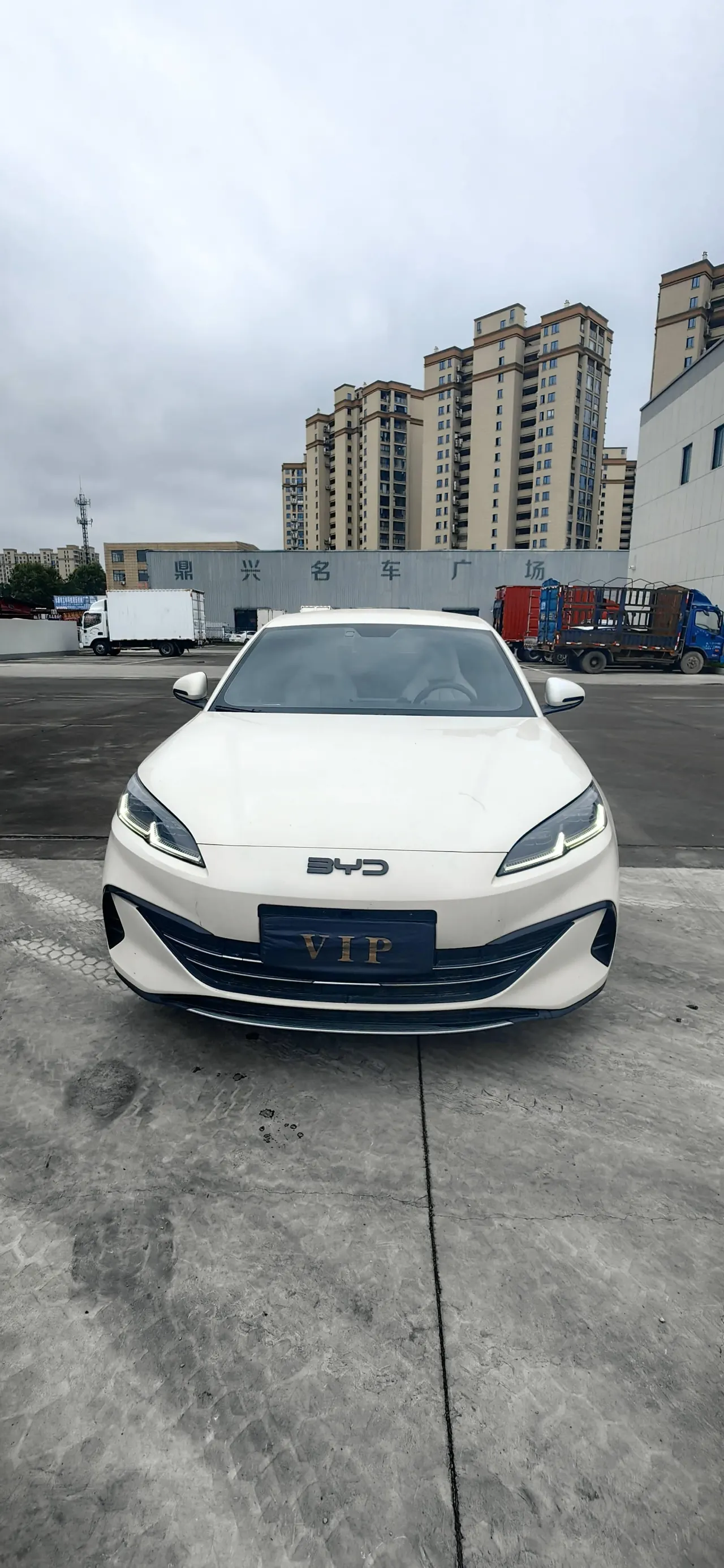 BYD 2024 Qin L DM-i 1.5 stepless 80KM leading automatic gear 2