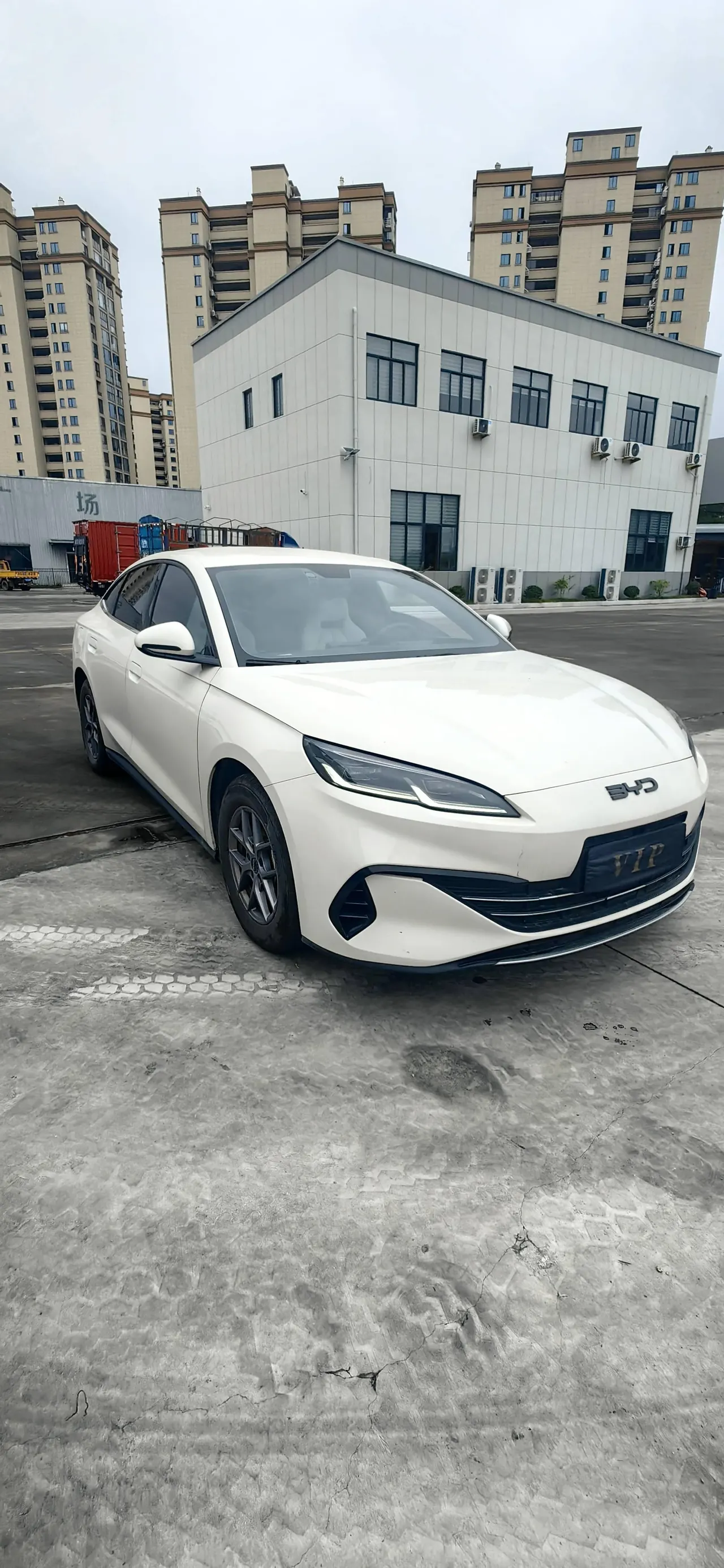 BYD 2024 Qin L DM-i 1.5 stepless 80KM leading automatic gear 3