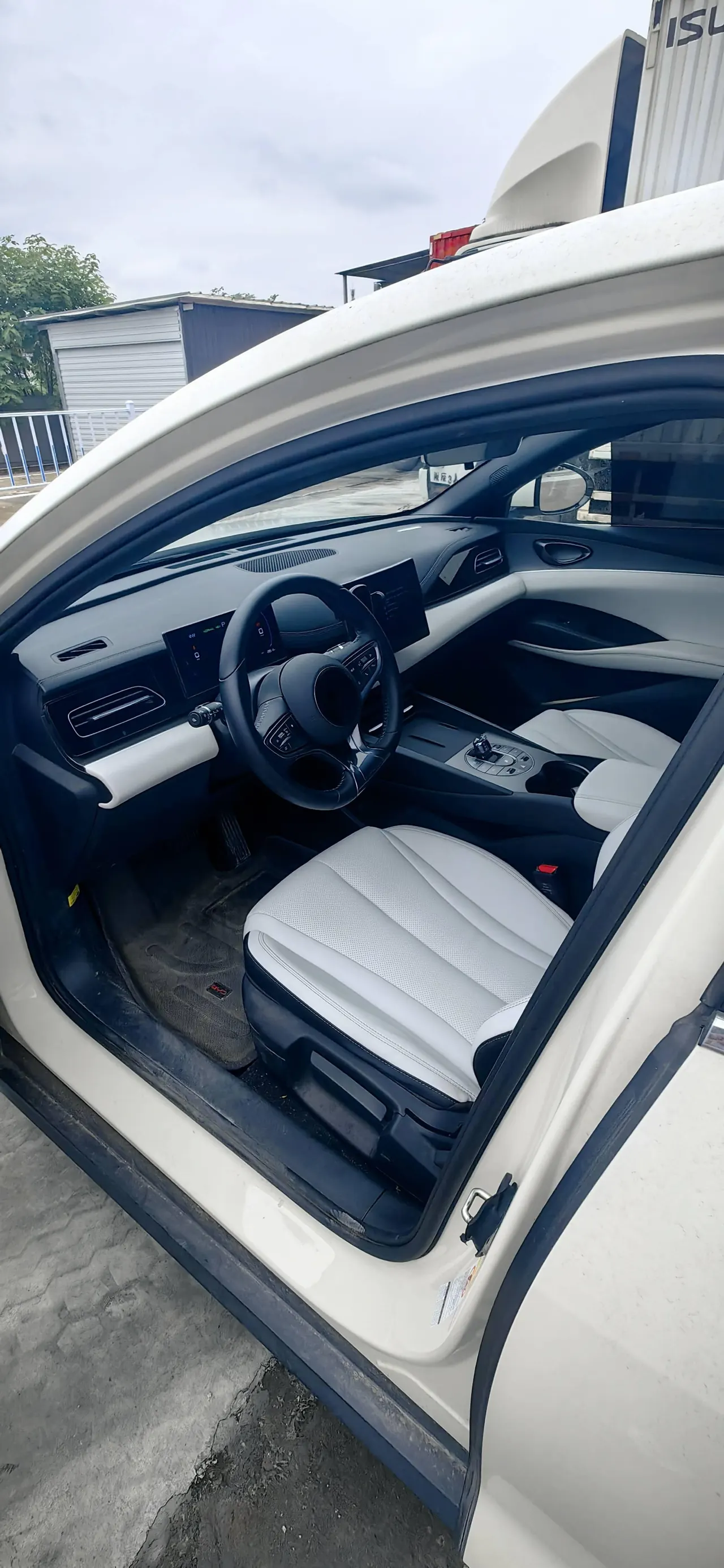 BYD 2024 Qin L DM-i 1.5 stepless 80KM leading automatic gear 9