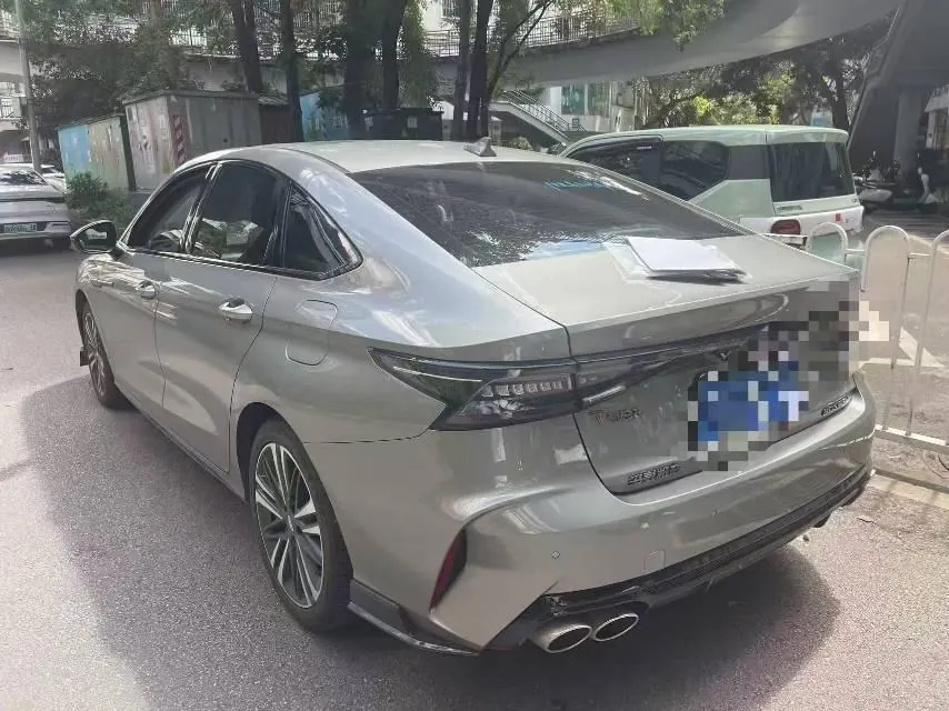 Chery 2025 Erez 8 2.0T automatic gear 5