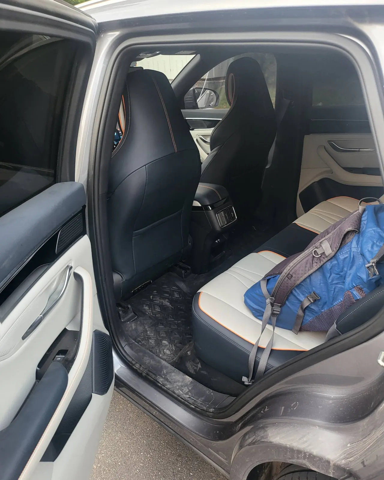BYD Song PLUS New Energy 2022 Song PLUS DM-i 1.5 Stepless 110KM Flagship PLUS 5G Edition Automatic Gear 5