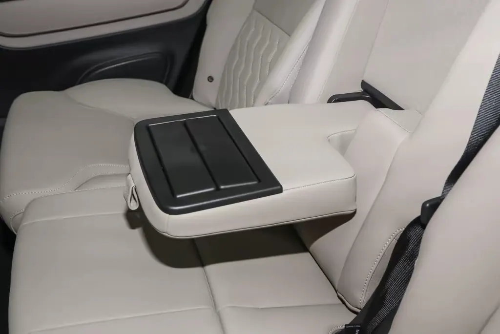 Volvo XC90 (Imported) 2025 XC90 RECHARGE 2.0T T8 Zhizun Deluxe Edition 7-seat (Modified) Automatic Gear 9