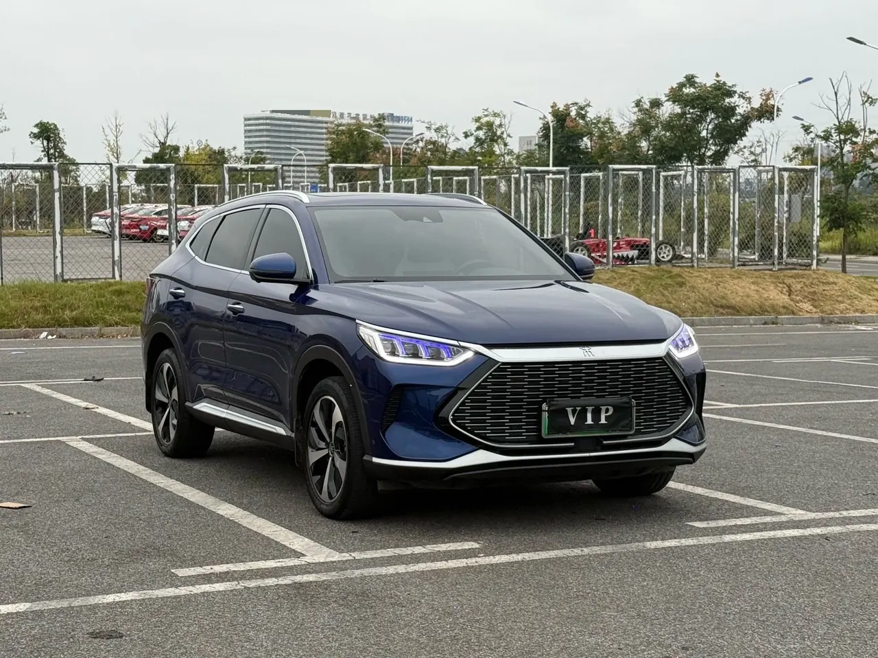 BYD Song PLUS New Energy 2021 Song PLUS DM-i 1.5 Stepless 51KM Honorable Automatic Gear 2