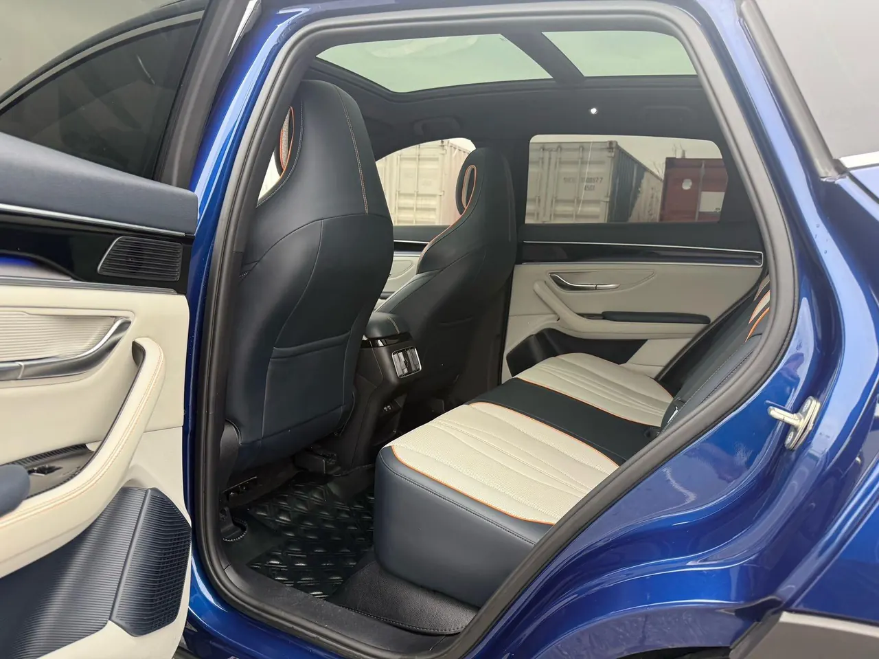 BYD Song PLUS New Energy 2021 Song PLUS DM-i 1.5 Stepless 51KM Honorable Automatic Gear 4