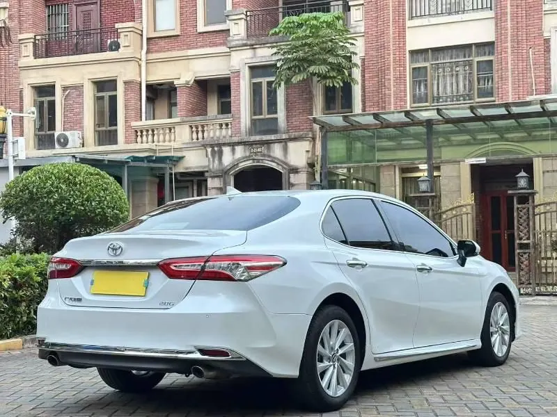Toyota 2021 Camry 2.5G Deluxe Edition Automatic Gear 4