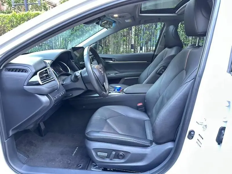 Toyota 2021 Camry 2.5G Deluxe Edition Automatic Gear 5