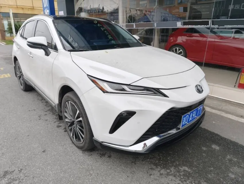 Toyota 2022 Weisa 2.0 Stepless Two-Drive Deluxe Edition Automatic Gear 5