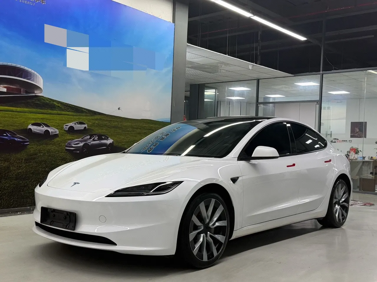 Open image lightbox: Tesla 2023 Model 3 Rejuvenation Edition Rear Wheel Drive Automatic Transmission
