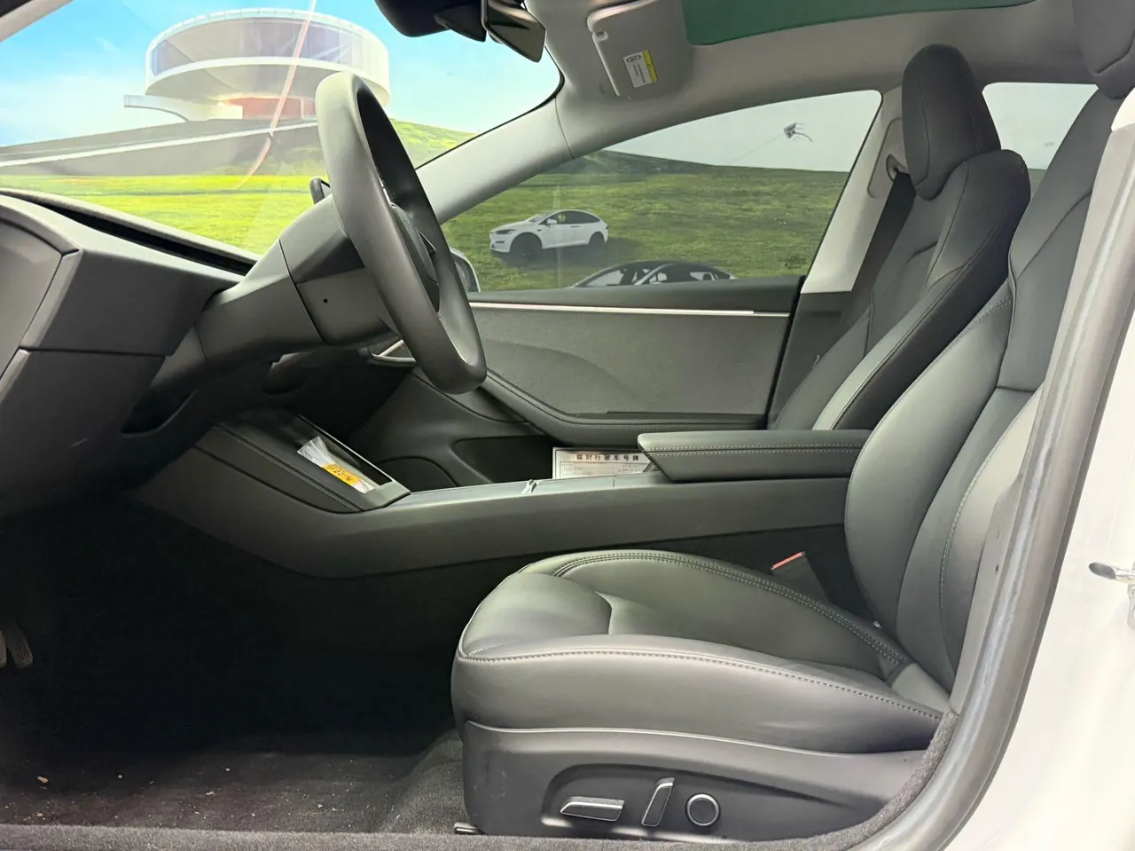 Tesla 2023 Model 3 Rejuvenation Edition Rear Wheel Drive Automatic Transmission 4