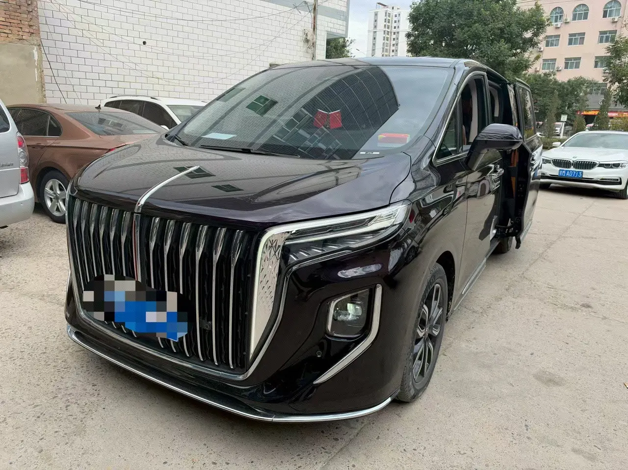 HongQi 2023 HQ9 48V 2.0T Zhilian Flag Edition Automatic Gear - View 1