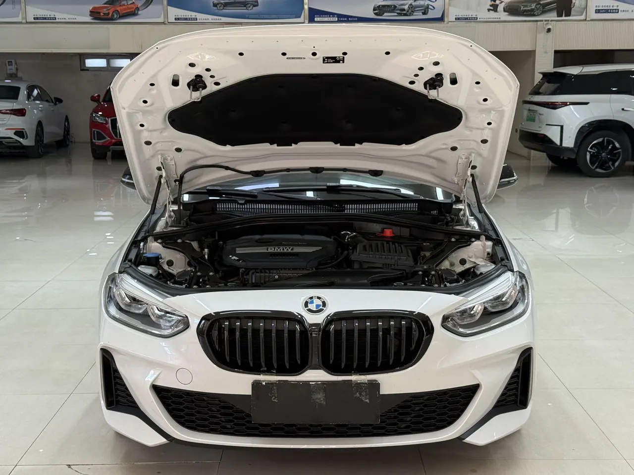 BMW 1 Series 2022 120i 1.5T M Sports Obsidian Night Edition Automatic Gear 6