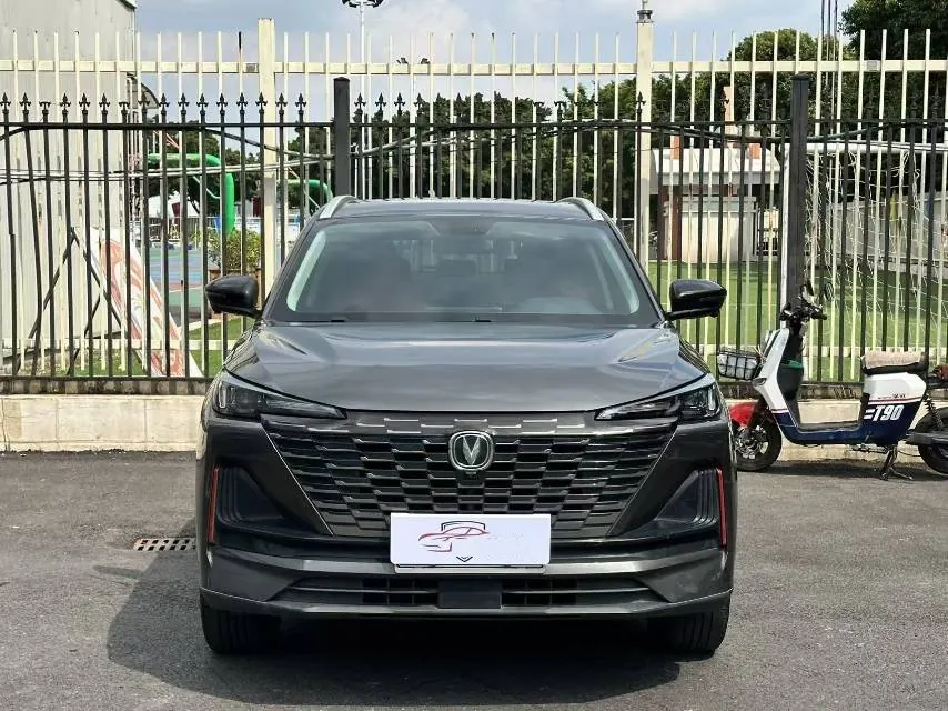 ChangAn 2022 CS55 PLUS 1.5T Honorable Automatic Gear 2