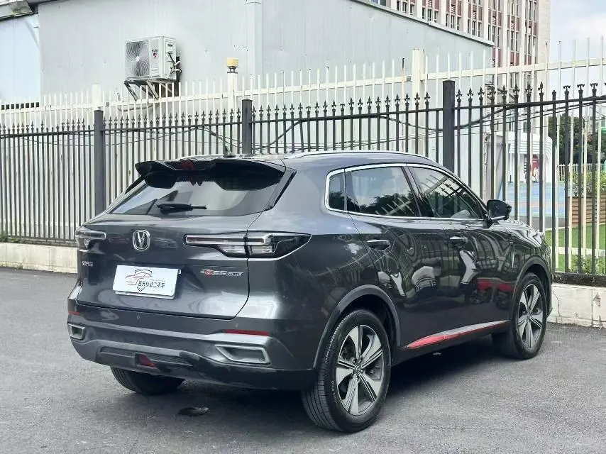 ChangAn 2022 CS55 PLUS 1.5T Honorable Automatic Gear 6
