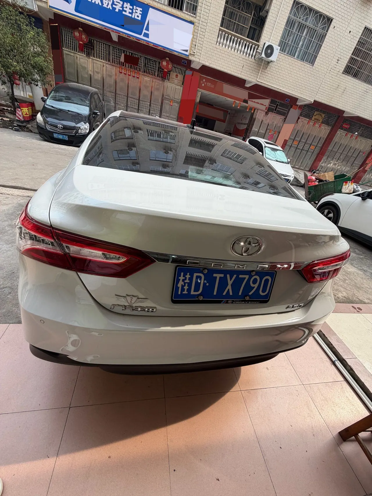 Toyota 2021 Camry 2.5G Deluxe Edition Automatic Gear 8