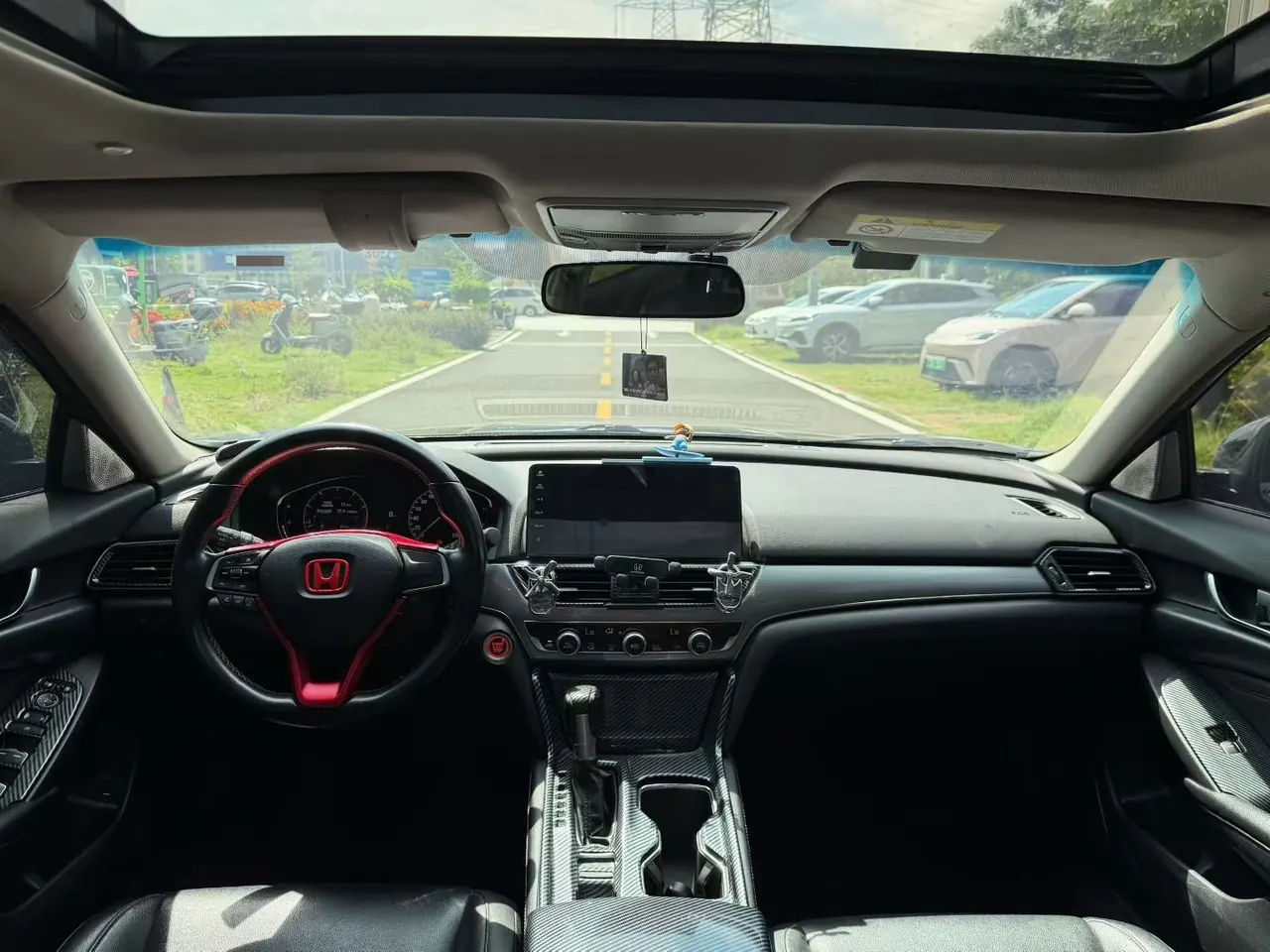 Honda 2022 10th Generation Accord 1.5T Stepless 260TURBO Magic Night Premium Edition Automatic Gear 4