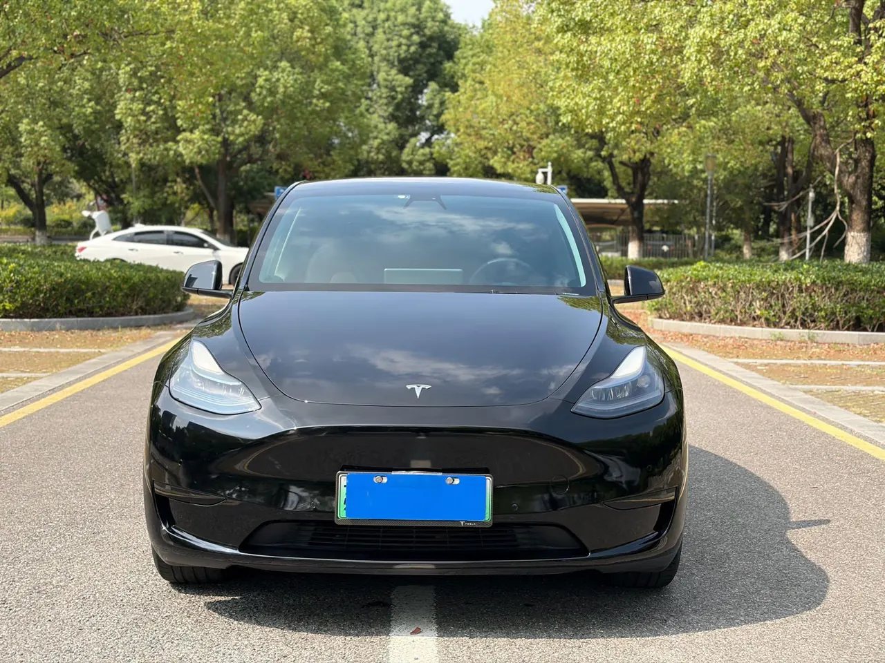 Tesla 2022 Model Y rear-wheel drive version automatic transmission 2