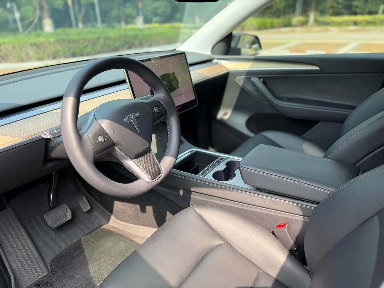 Tesla 2022 Model Y rear-wheel drive version automatic transmission 3