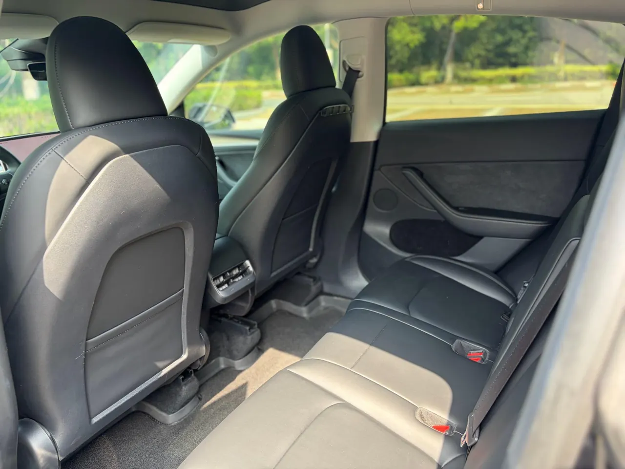 Tesla 2022 Model Y rear-wheel drive version automatic transmission 4