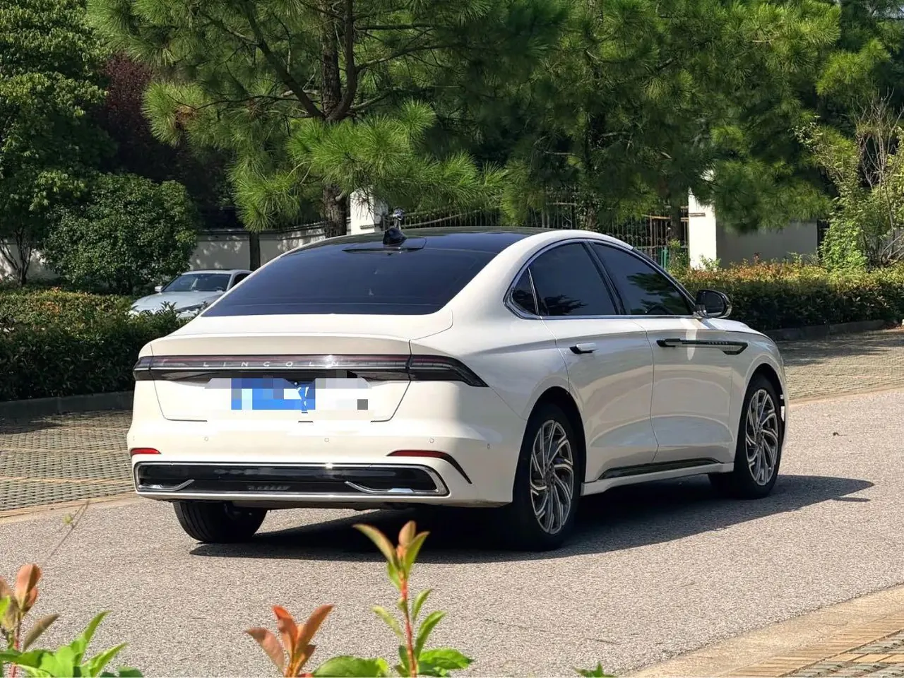 Lincoln 2022 Lincoln Z 2.0T I Cool Premium Edition Automatic Gear 4