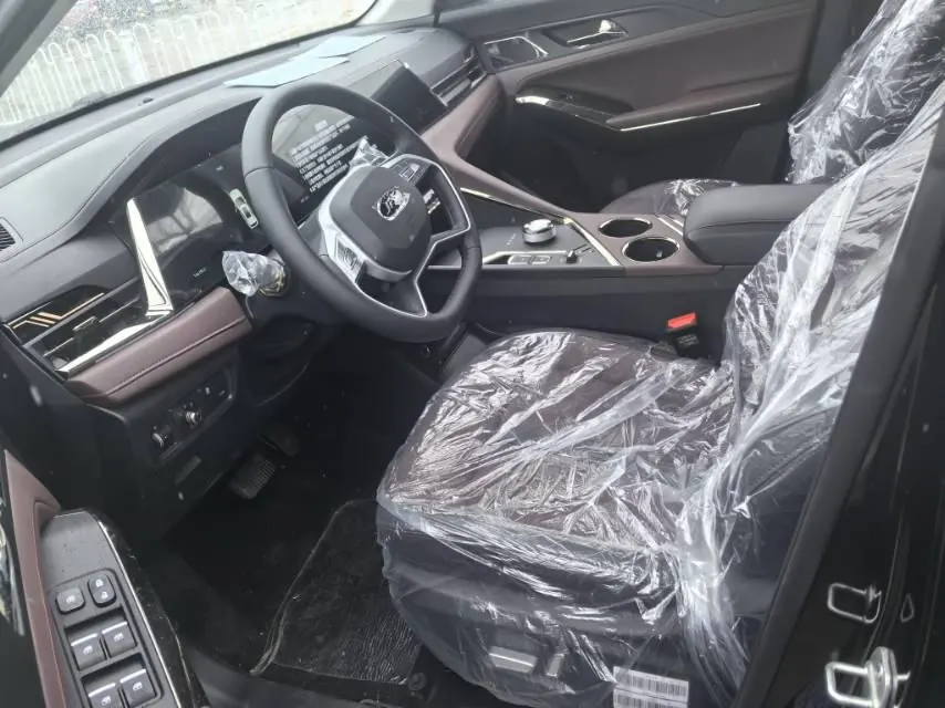 JAC 2024 X8 PLUS 1.5TGDI Smart Edition 6-seat Automatic Gear 4