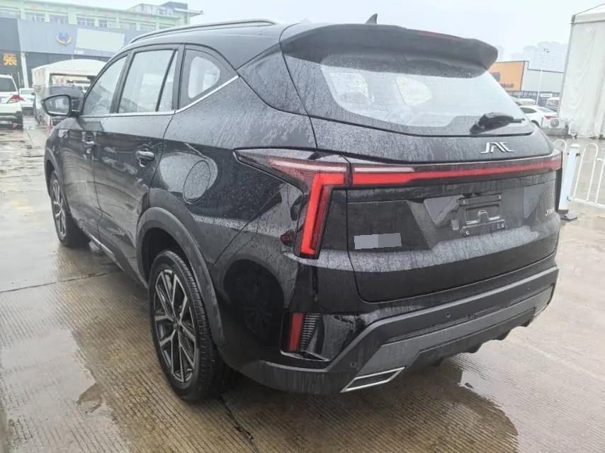 JAC 2024 X8 PLUS 1.5TGDI Smart Edition 6-seat Automatic Gear 7