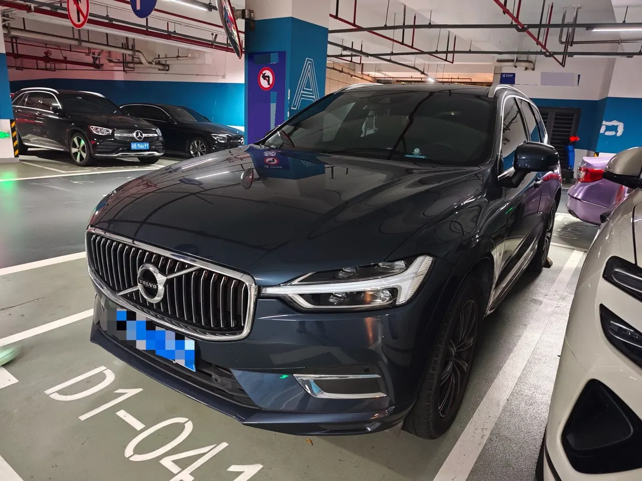 打开图片灯箱:Volvo 2021 XC60 2.0T T5 4-wheel drive Zhiyuan Sports Edition Automatic Gear