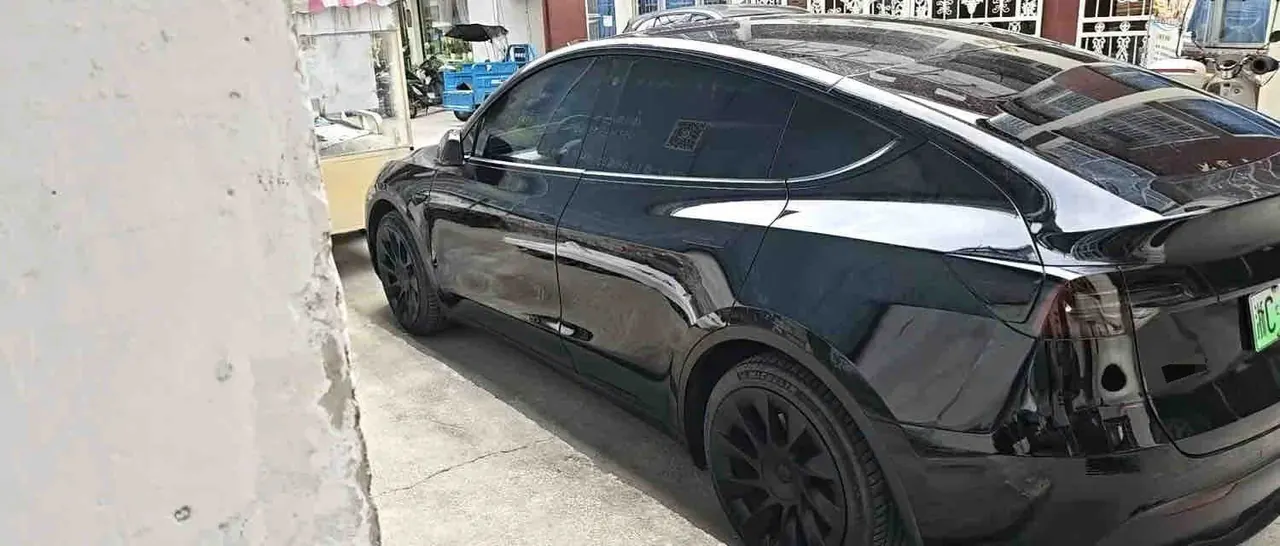 Tesla 2022 Model Y rear-wheel drive version (facelift) automatic gear 2