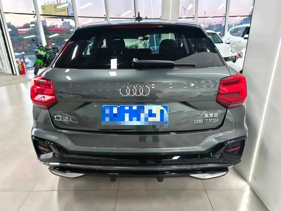 Audi 2022 Q2L 1.4TFSI 35TFSI Aggressive Dynamic Automatic 3