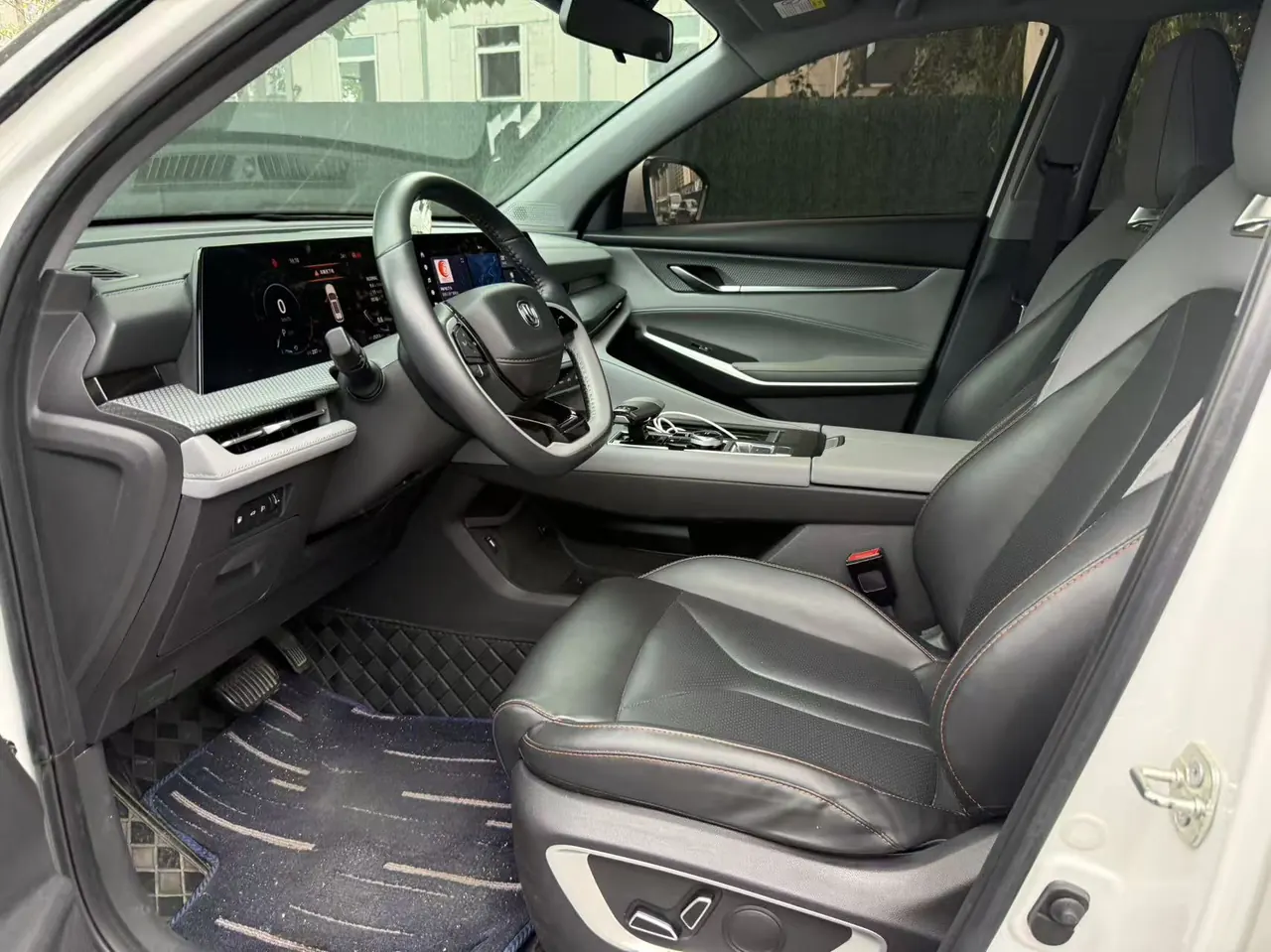 ChangAn 2022 CS75 PLUS 1.5T Honorable Automatic Gear 2