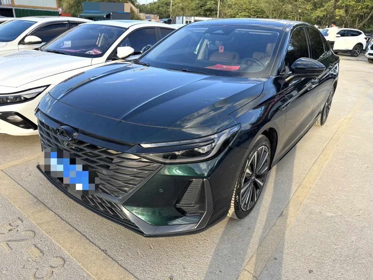 Open image lightbox: Chery 2023 Erez 8 2.0T High Energy Edition Royal Automatic