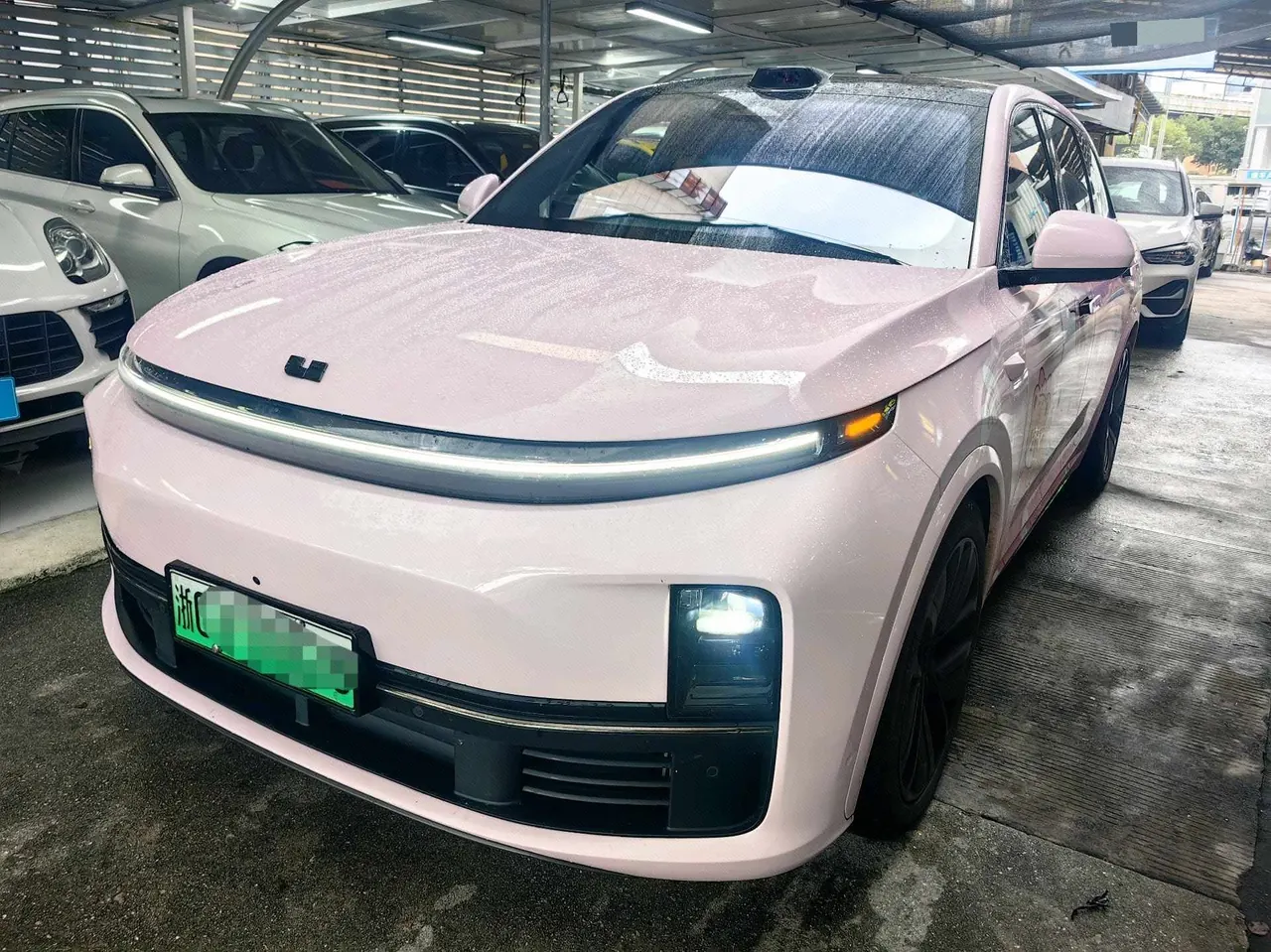 Открыть галерею: Li 2023 L7 Max automatic gear