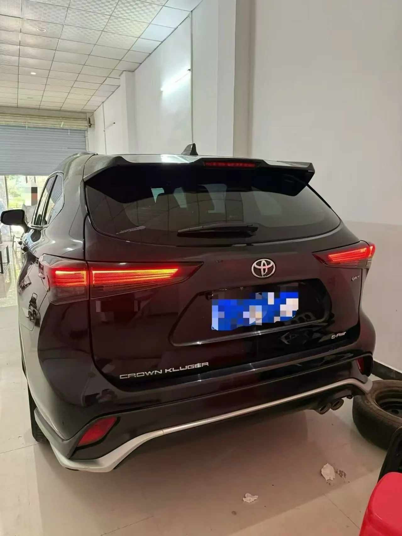 Toyota 2022 Crown Land Release 2.5 Stepless Four-wheel Drive Premium Edition Automatic Gear 5